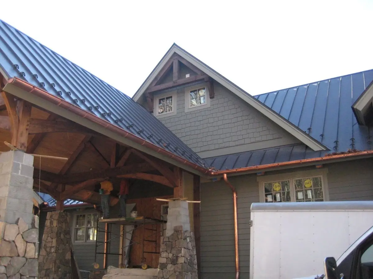 Craftsman Roofing team delivering quality roofing work in Notch Cliff